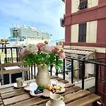 Sea Pearl Luxury Rooms
